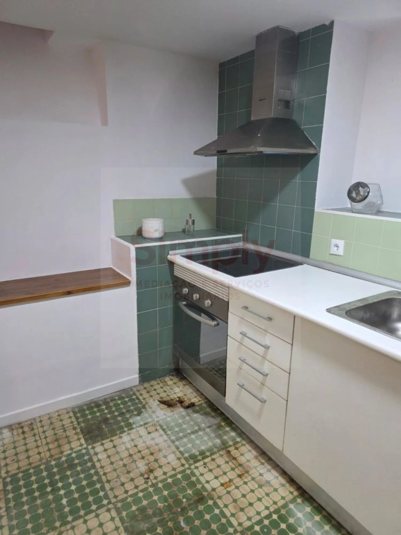 Apartamento T0 para Venda em Ajuda Foto 20