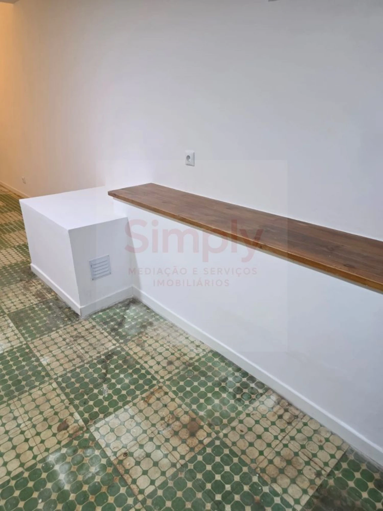 Apartamento T0 para Venda em Ajuda Foto 18