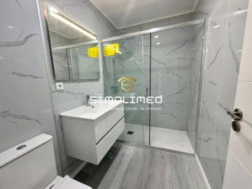 Apartamento T2 para Venda em Corroios