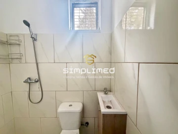 Loja para Venda em Baixa da Banheira e Vale da Amoreira