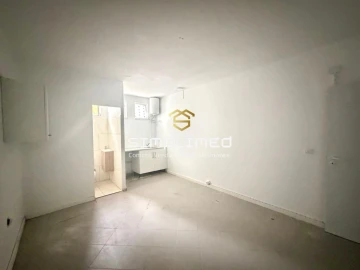 Loja para Venda em Baixa da Banheira e Vale da Amoreira
