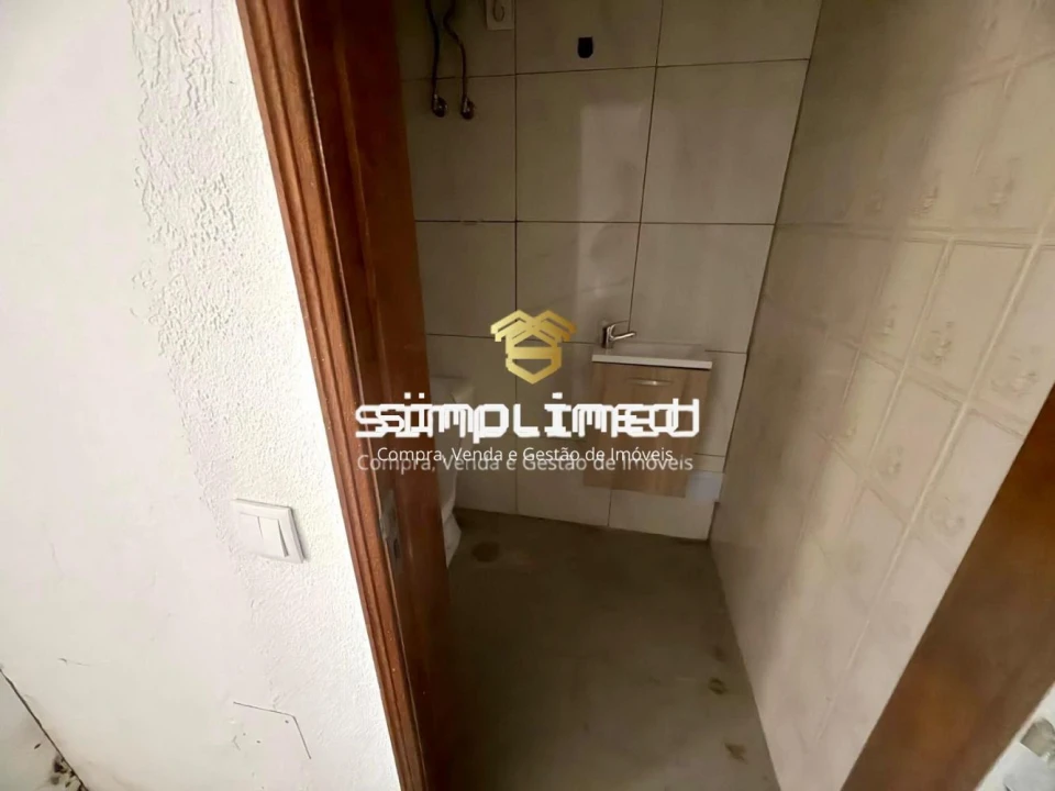 Apartamento T3 para Venda em Baixa da Banheira e Vale da Amoreira Foto 16
