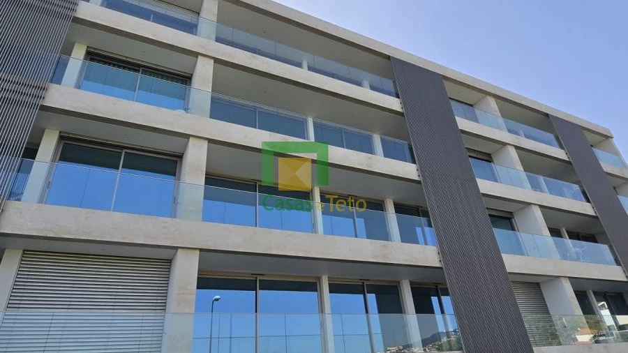 Apartamento T3 para Venda em Estreito de Camara de Lobos