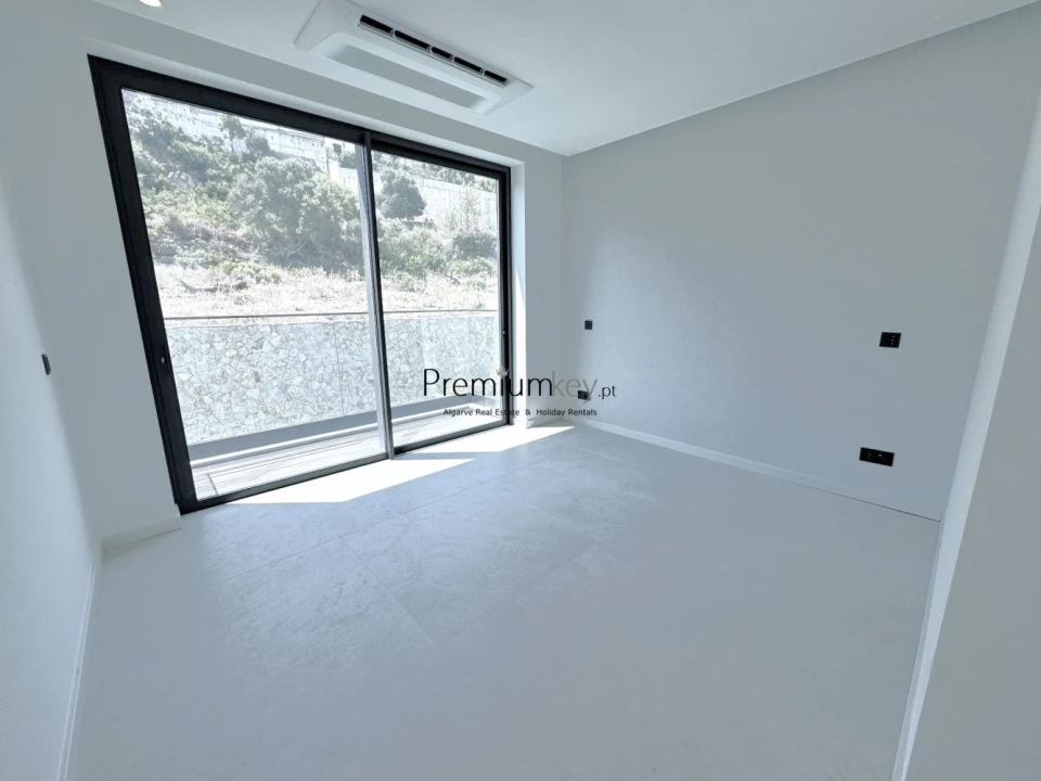 Moradia T4 para Venda em Albufeira e Olhos de Água Foto 19