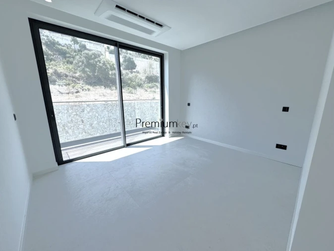 Moradia T4 para Venda em Albufeira e Olhos de Água Foto 19