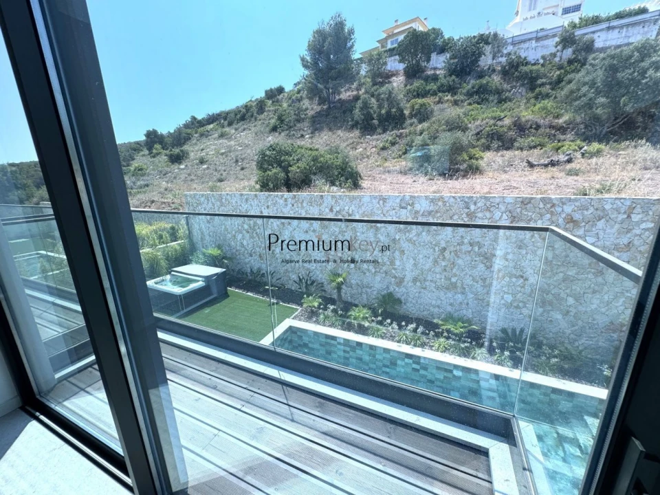 Moradia T4 para Venda em Albufeira e Olhos de Água Foto 30