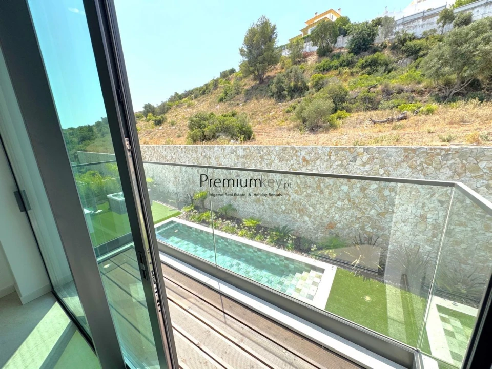 Moradia T4 para Venda em Albufeira e Olhos de Água Foto 20