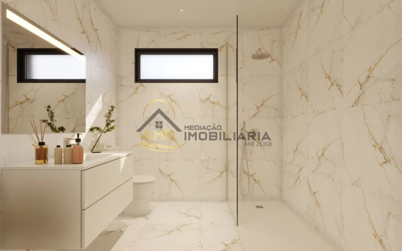 Moradia T3 para Venda em Quinchães Foto 45