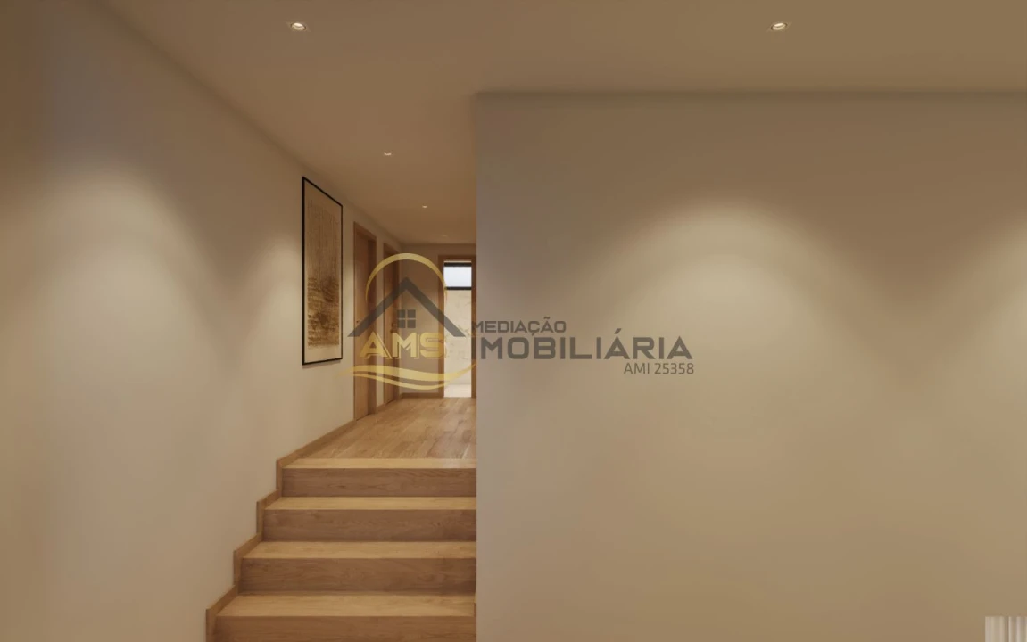 Moradia T3 para Venda em Quinchães Foto 36