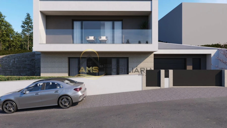 Moradia T3 para Venda em Quinchães