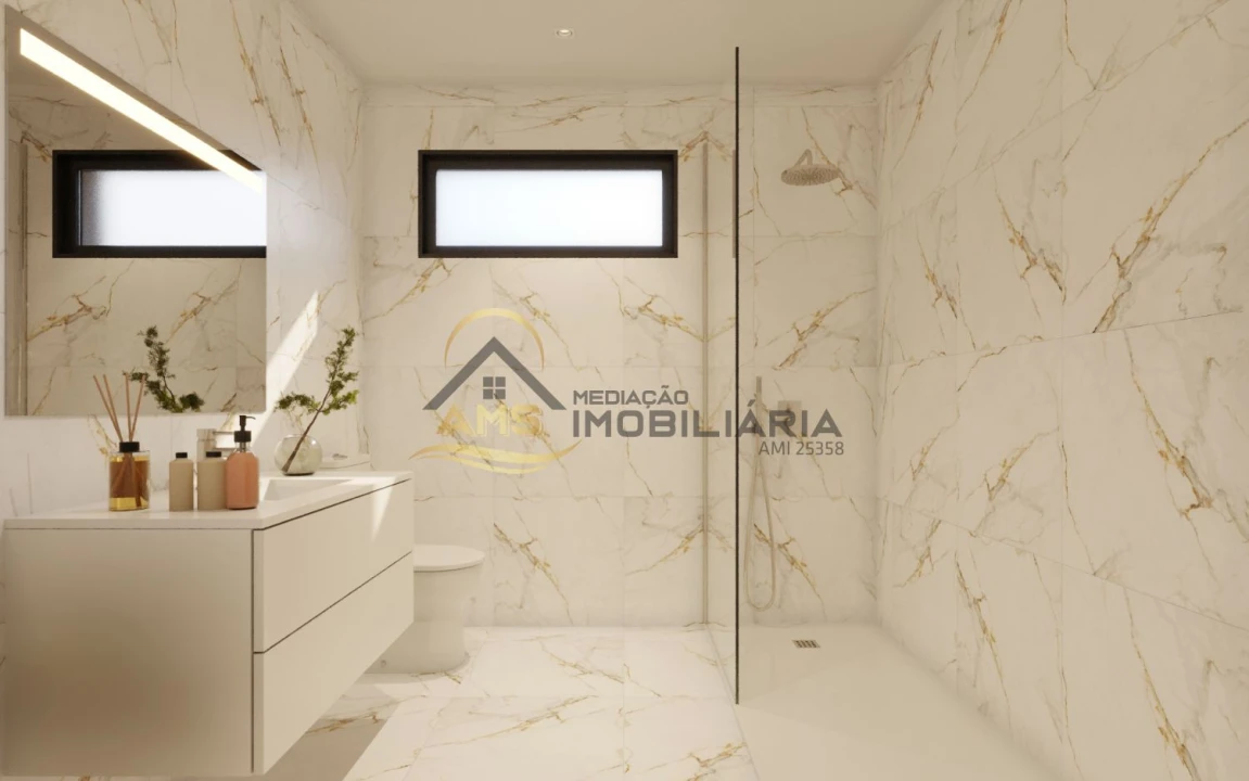 Moradia T3 para Venda em Quinchães Foto 45
