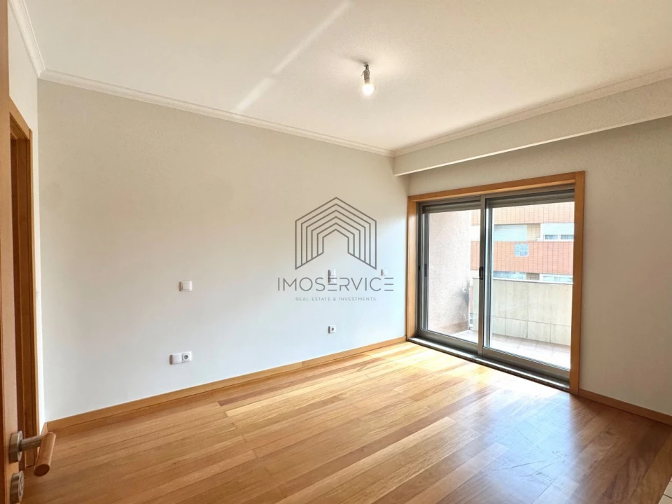 Apartamento T2 para Venda em Canidelo Foto 15