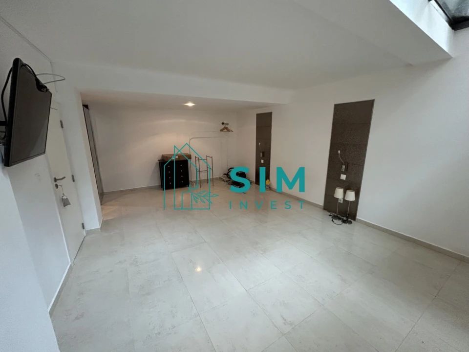 Apartamento T1 para Venda em Sesimbra (Santiago) Foto 9
