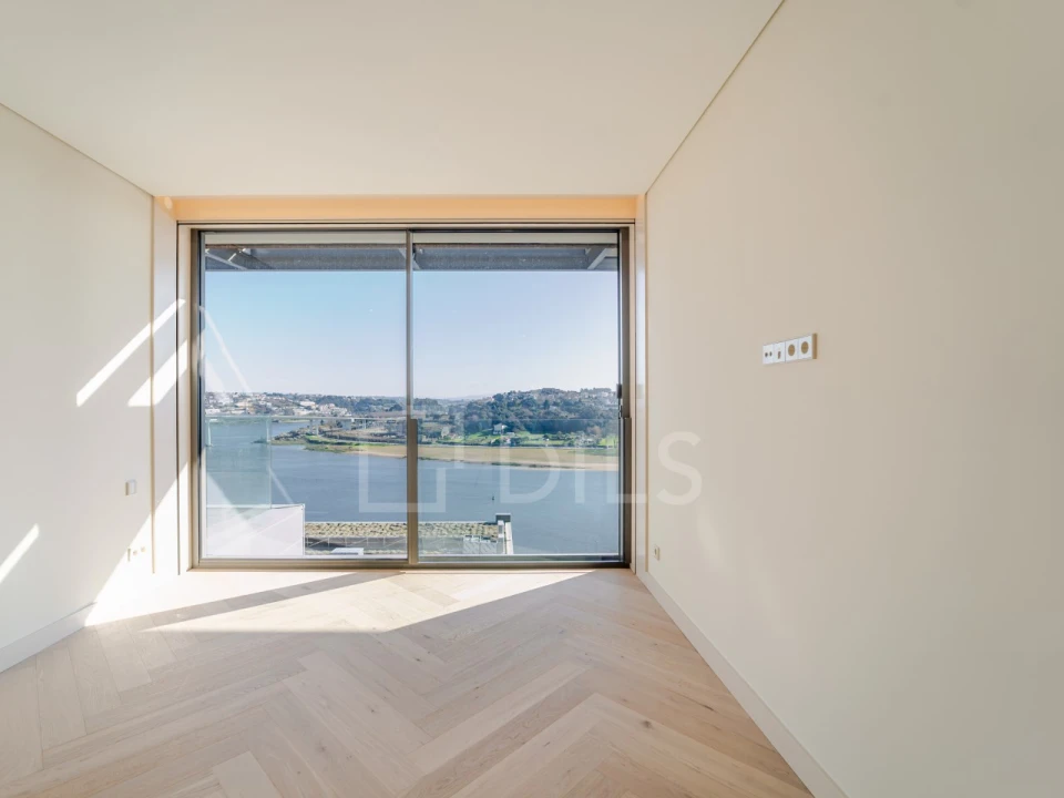 Apartamento T4 para Venda em Campanhã Foto 27