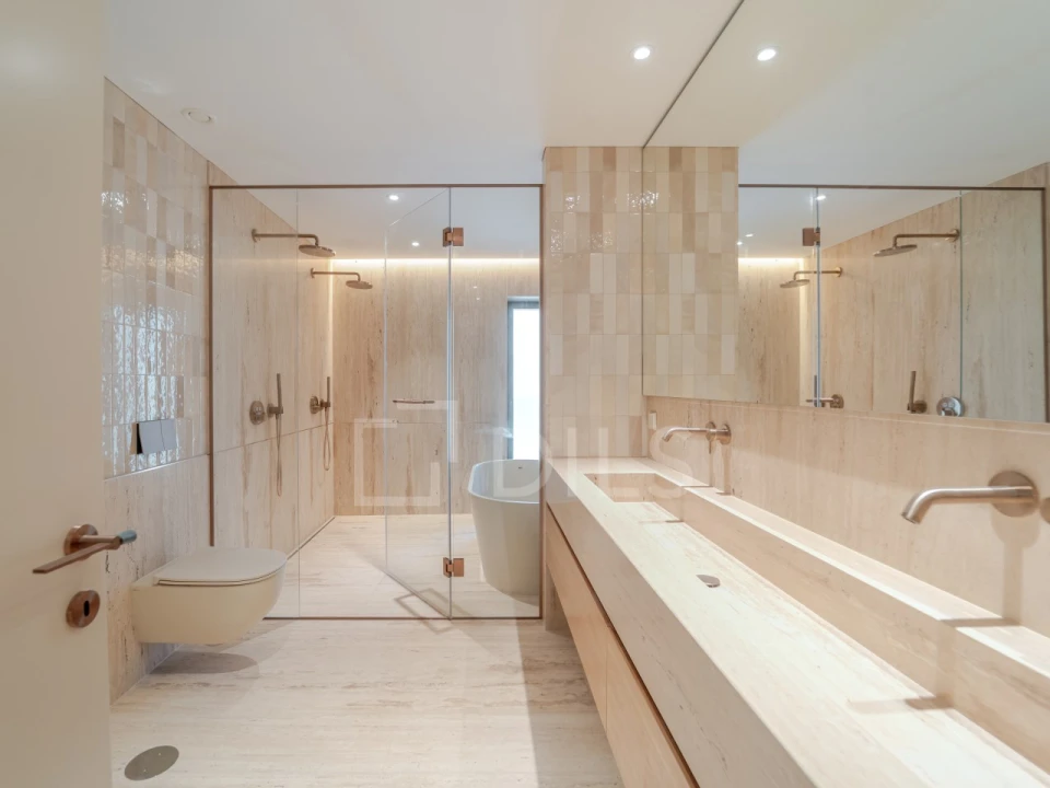 Apartamento T4 para Venda em Campanhã Foto 33