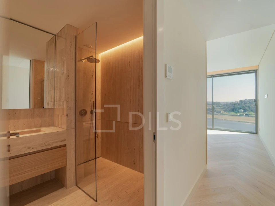 Apartamento T4 para Venda em Campanhã Foto 38