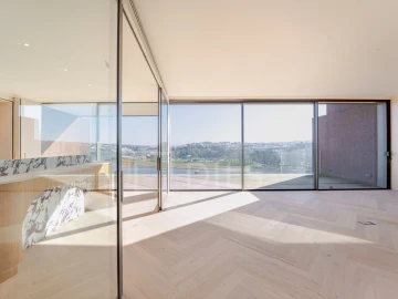 Apartamento T4 para Venda em Campanhã