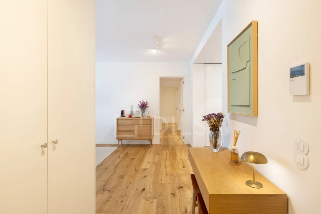 Apartamento T2 para Venda em Algés, Linda-A-Velha e Cruz Quebrada-Dafundo Foto 7