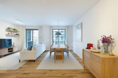 Apartamento T2 para Venda em Algés, Linda-A-Velha e Cruz Quebrada-Dafundo