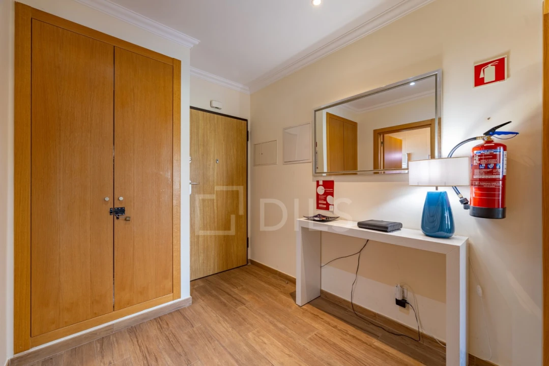 Apartamento T1 para Venda em Albufeira e Olhos de Água Foto 8