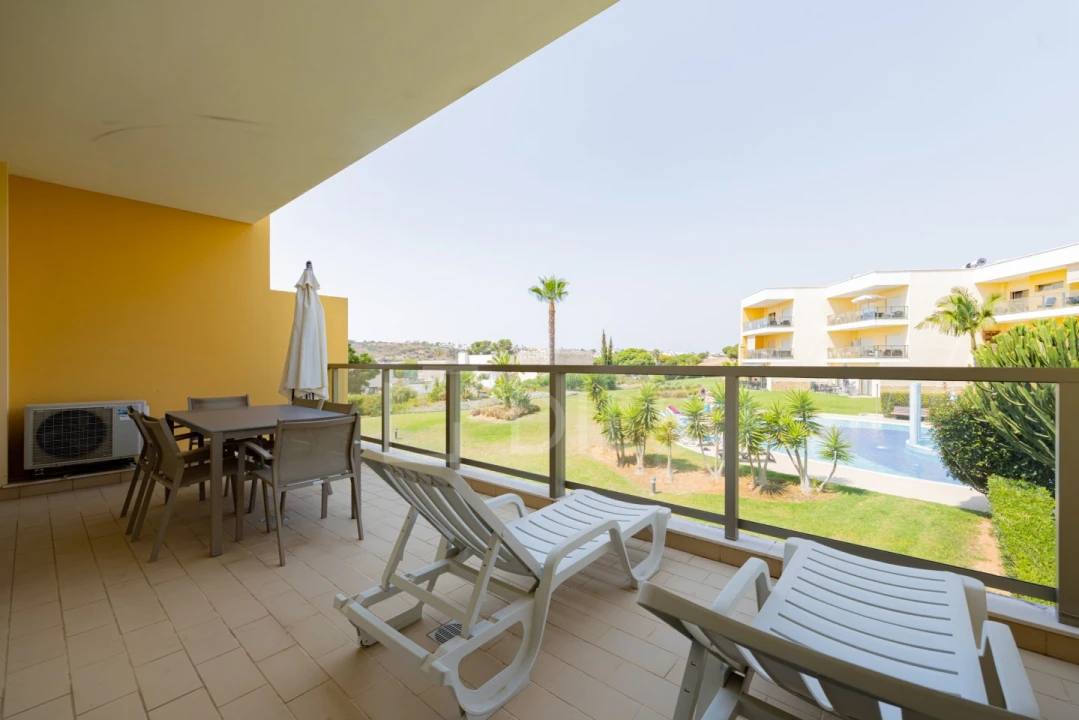Apartamento T1 para Venda em Albufeira e Olhos de Água Foto 1