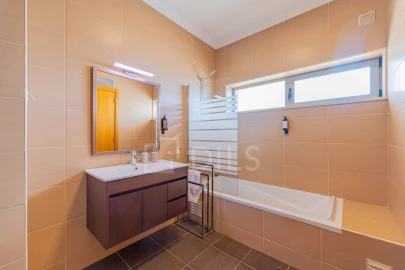 Apartamento T1 para Venda em Albufeira e Olhos de Água