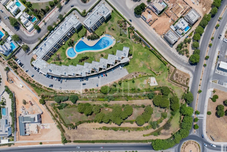 Apartamento T1 para Venda em Albufeira e Olhos de Água Foto 17