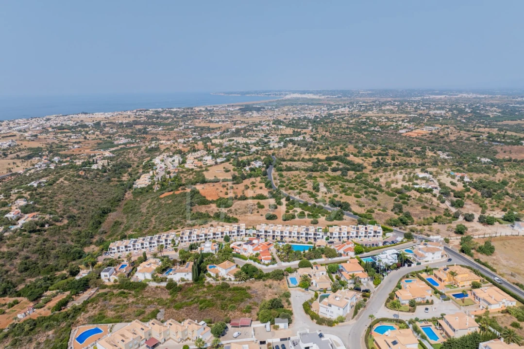 Moradia T3 para Venda em Albufeira e Olhos de Água Foto 35