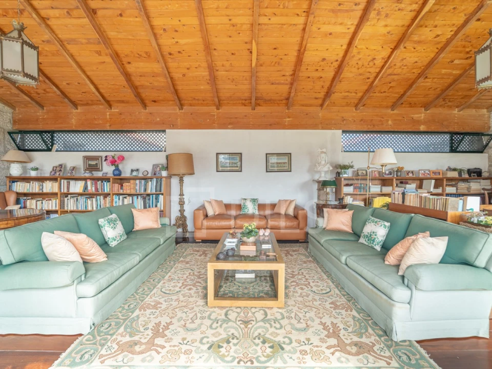 Quinta T6 para Venda em Livração Foto 10