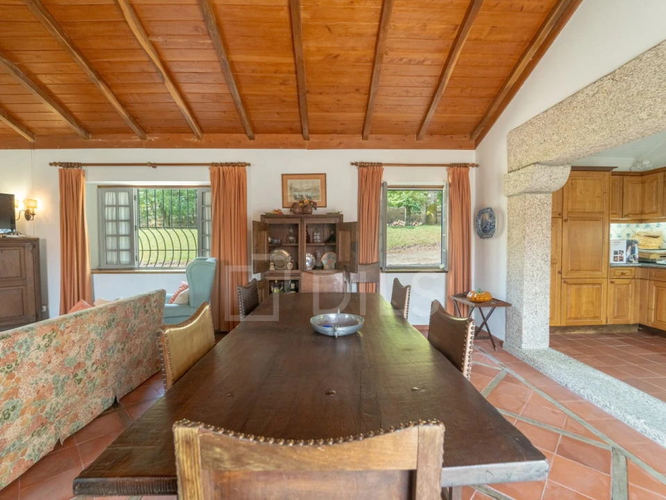 Quinta T6 para Venda em Livração Foto 24