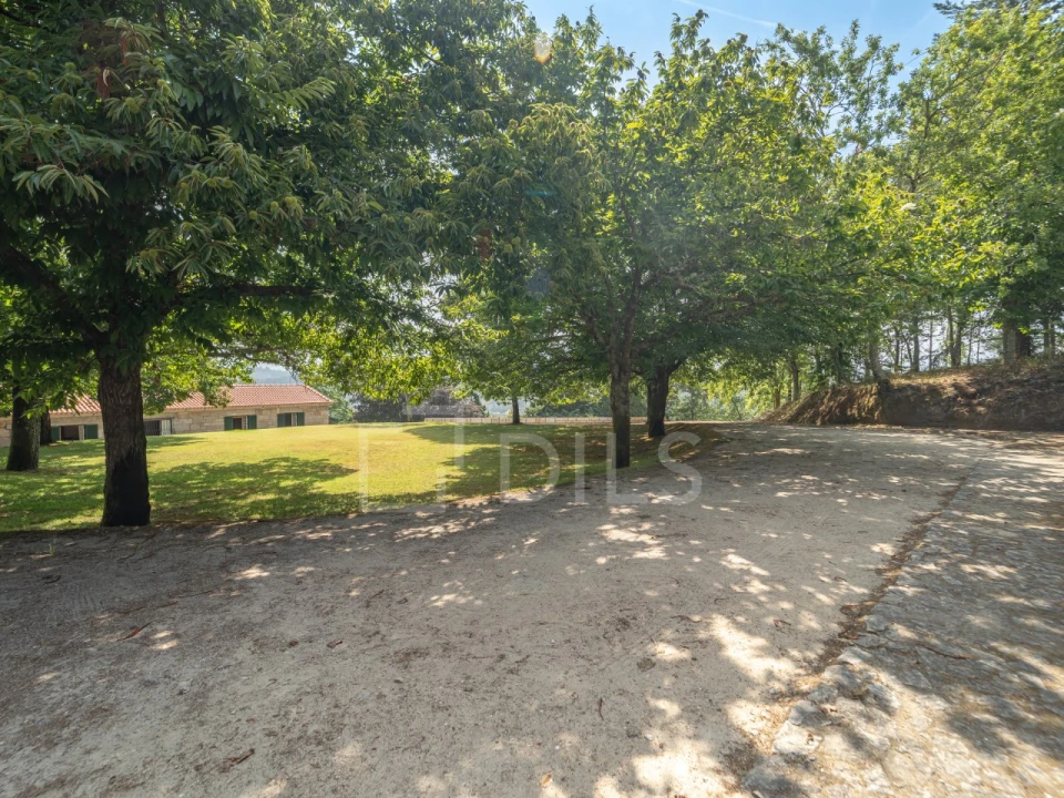 Quinta T6 para Venda em Livração Foto 5