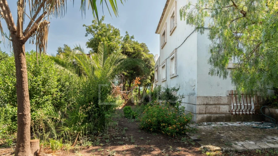 Moradia T7 para Venda em Belém