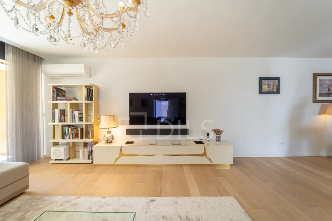 Apartamento T4 para Venda em Aldoar, Foz do Douro e Nevogilde Foto 24