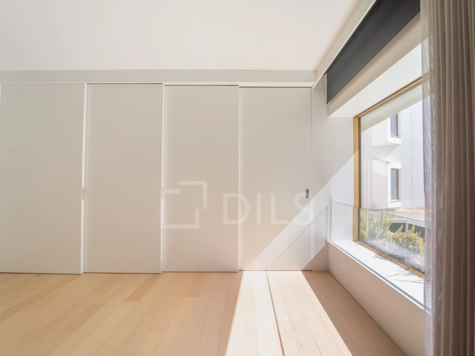 Apartamento T4 para Venda em Aldoar, Foz do Douro e Nevogilde Foto 28