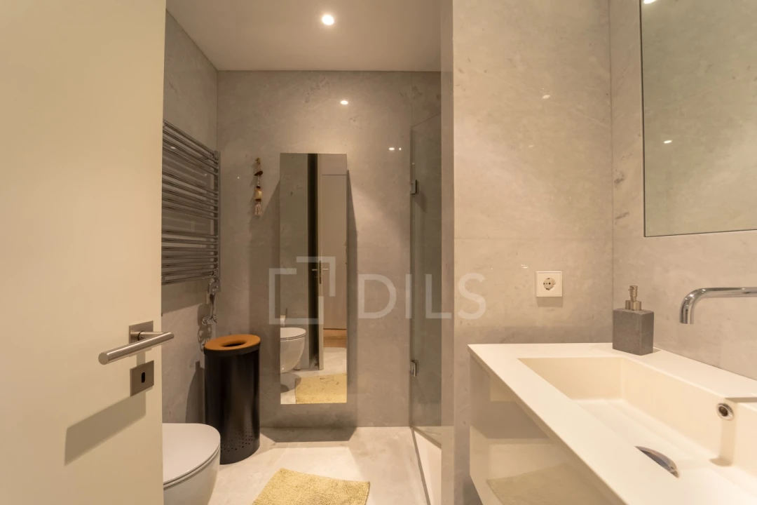 Apartamento T4 para Venda em Aldoar, Foz do Douro e Nevogilde Foto 34