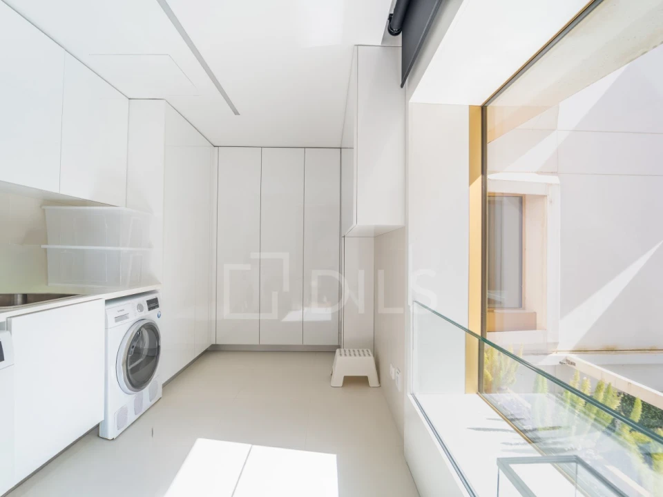 Apartamento T4 para Venda em Aldoar, Foz do Douro e Nevogilde Foto 46