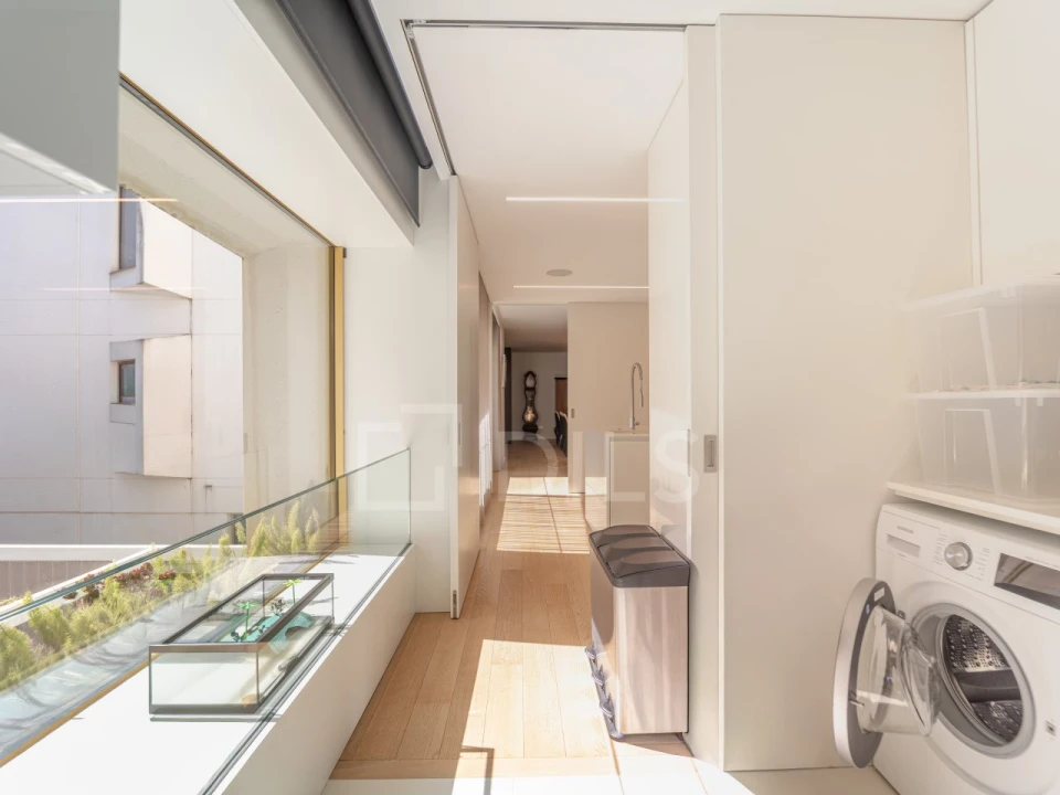Apartamento T4 para Venda em Aldoar, Foz do Douro e Nevogilde Foto 47