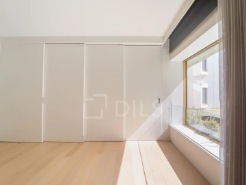 Apartamento T4 para Venda em Aldoar, Foz do Douro e Nevogilde