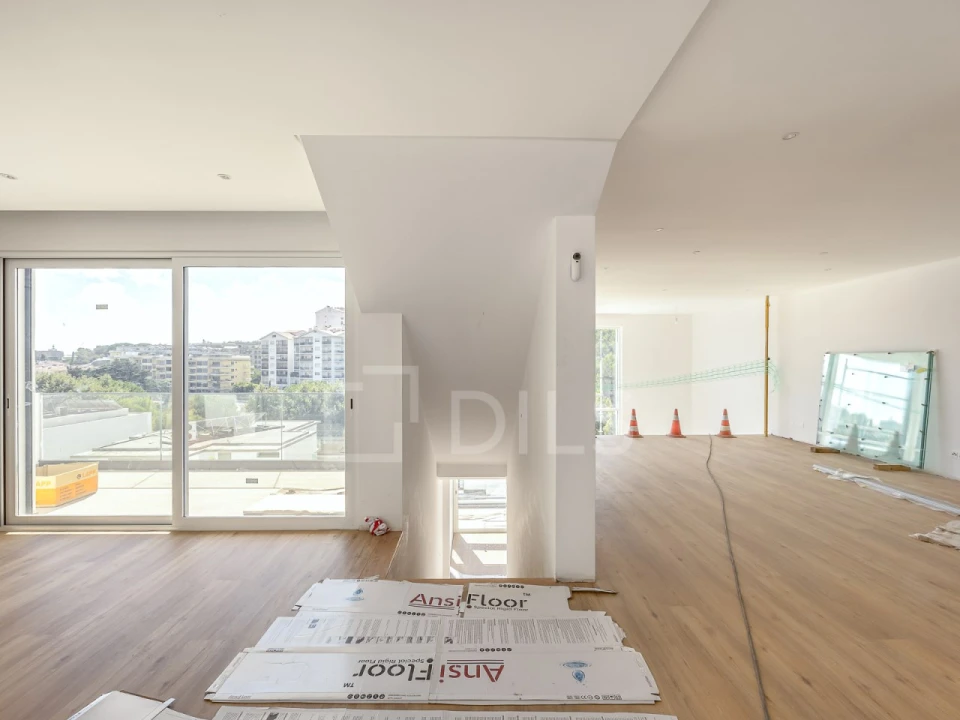 Moradia T5 para Venda em Alcabideche Foto 58