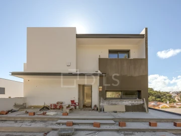 Moradia T5 para Venda em Alcabideche