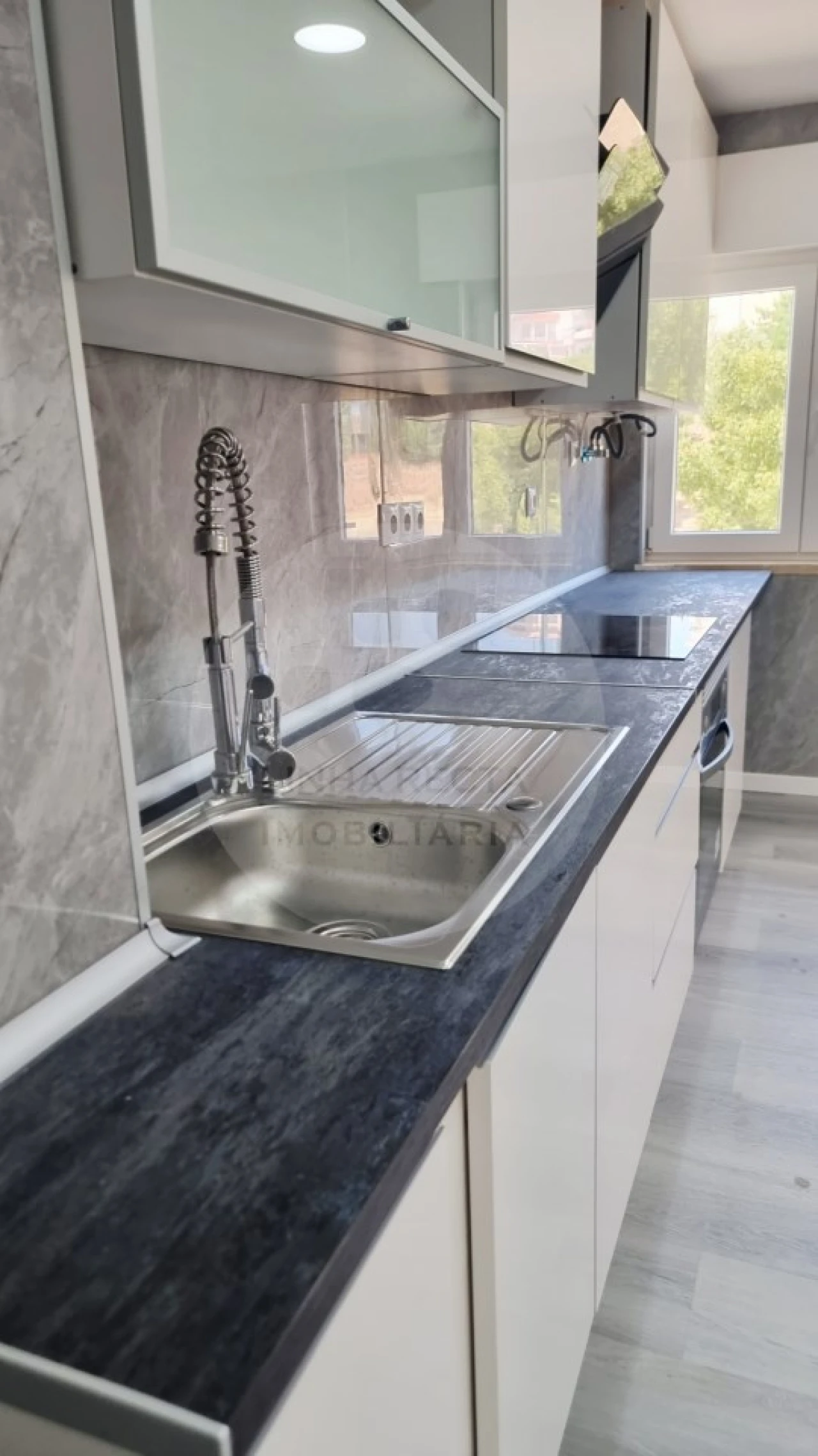 Apartamento T2 para Venda em Corroios Foto 4