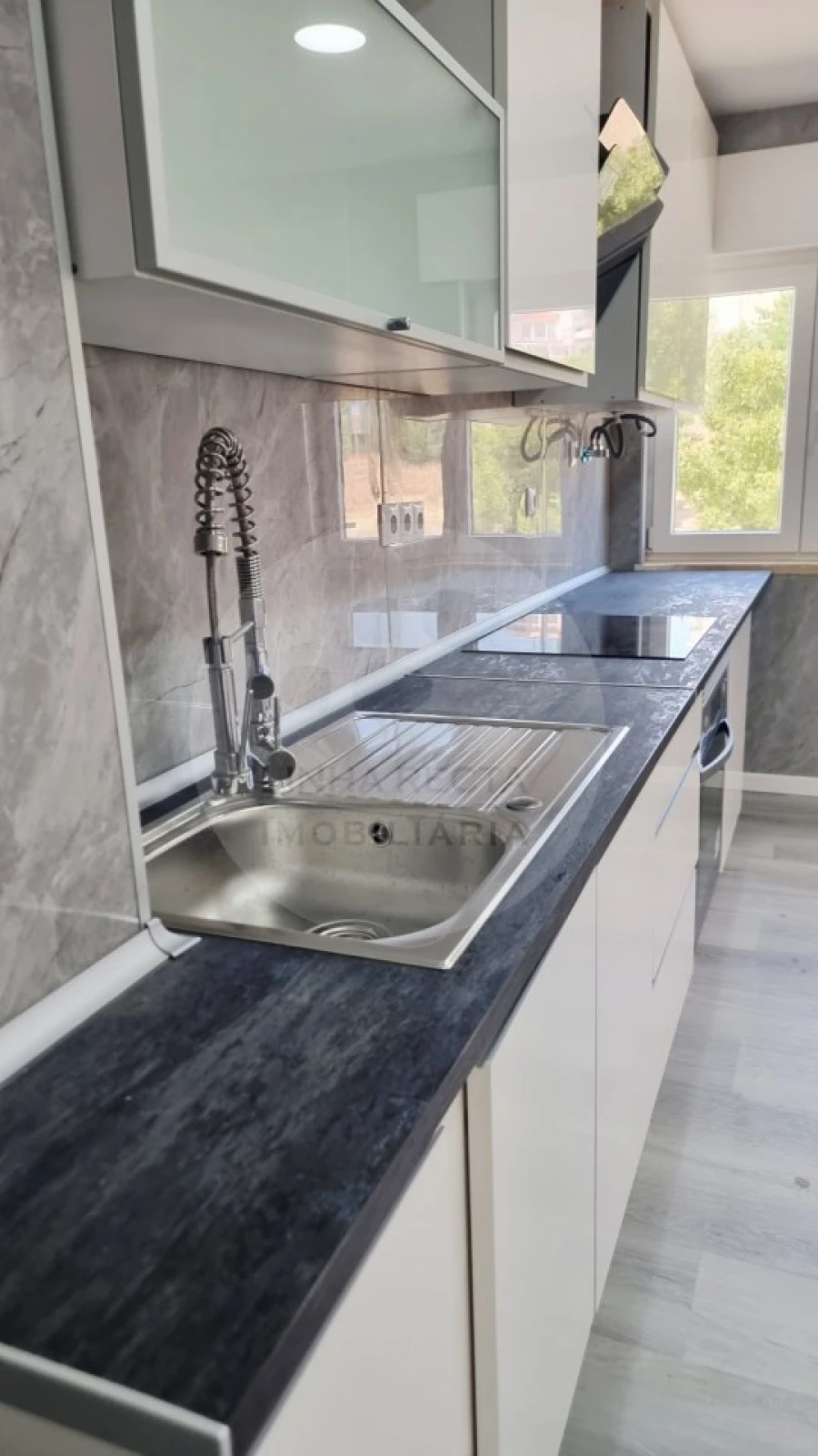 Apartamento T2 para Venda em Corroios Foto 4