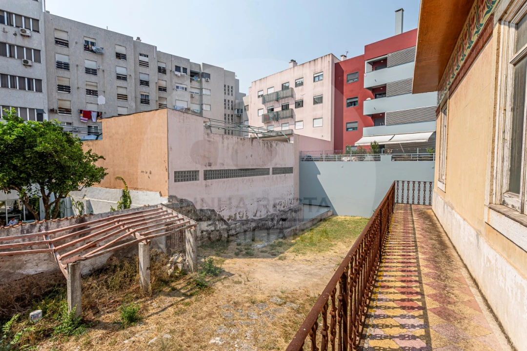 Prédio para Venda em União das Freguesias de Setúbal Foto 56