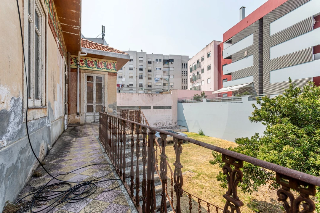 Prédio para Venda em União das Freguesias de Setúbal Foto 59