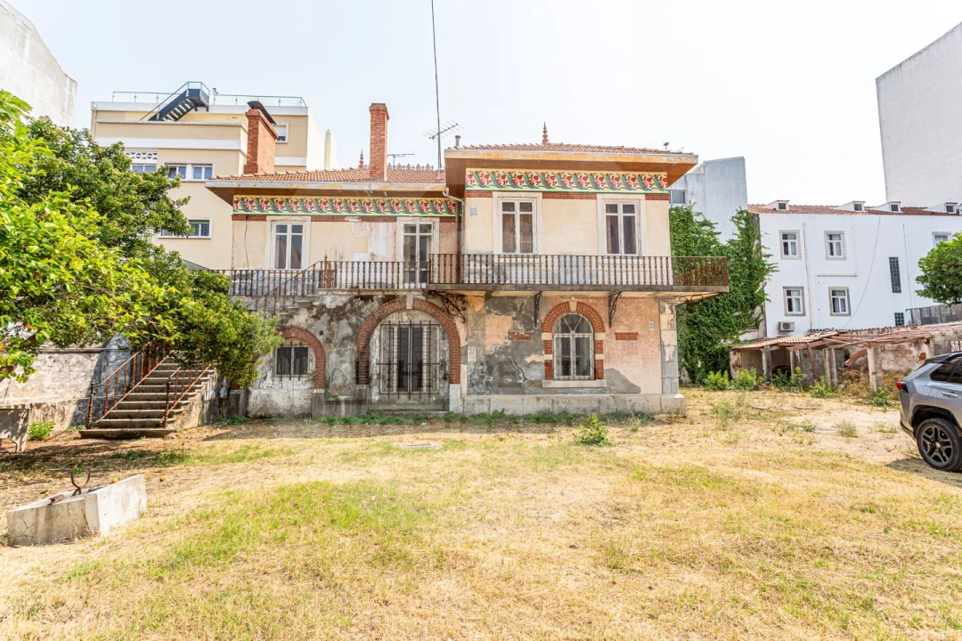 Prédio para Venda em União das Freguesias de Setúbal Foto 1