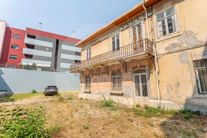 Prédio para Venda em União das Freguesias de Setúbal