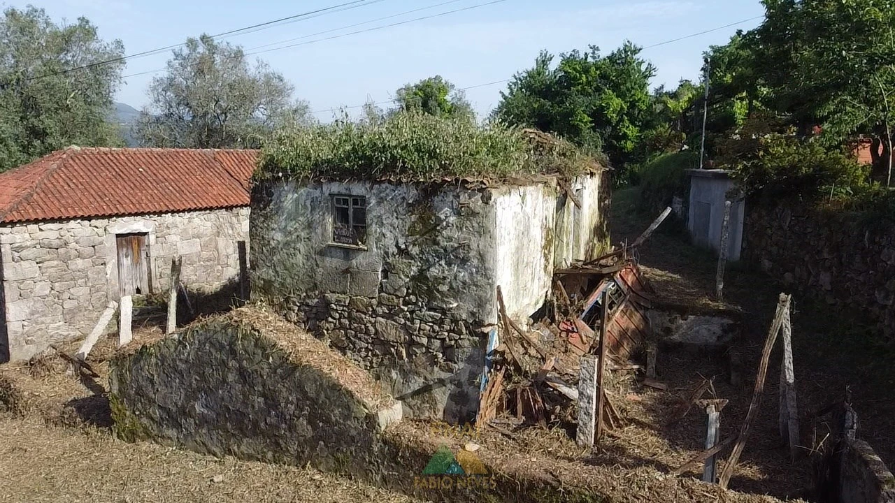 Moradia T2 para Venda em Eiras e Mei Foto 4