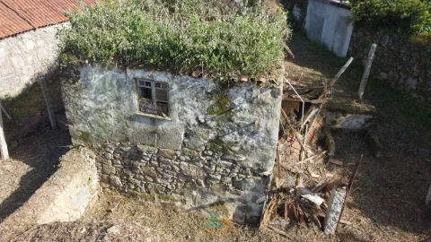 Moradia T2 para Venda em Eiras e Mei