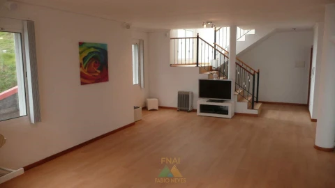 Moradia T3 para Venda em Prazeres