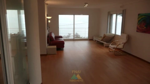 Moradia T3 para Venda em Prazeres